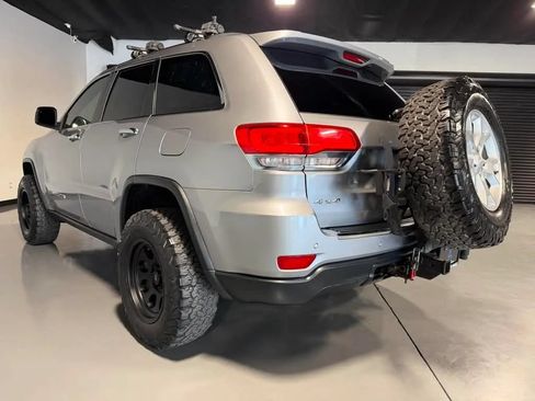 Used 2019 Jeep Grand Cherokee Limited AWD/4WD image 6