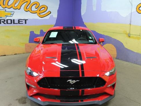 Used 2018 Ford Mustang GT w/ GT Performance Package RWD image 3