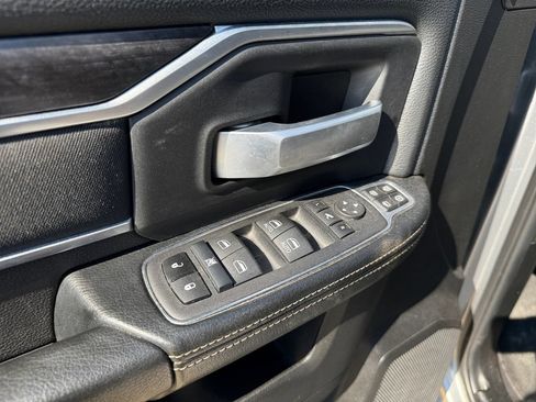 Used 2024 RAM 3500 Big Horn AWD/4WD image 20