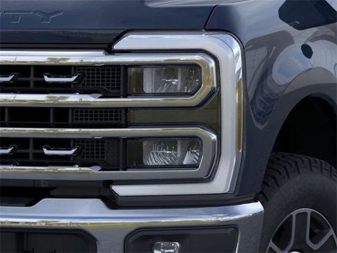 New 2025 Ford F350 Lariat w/ Lariat Ultimate Package image 18