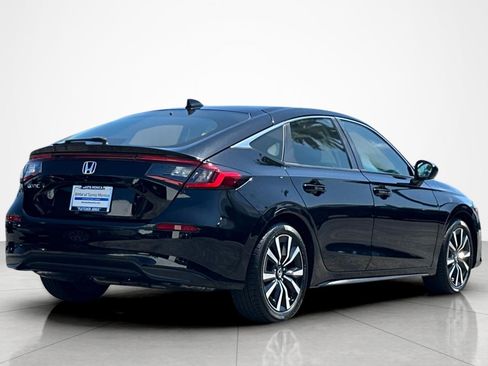 Used 2022 Honda Civic EX-L image 5