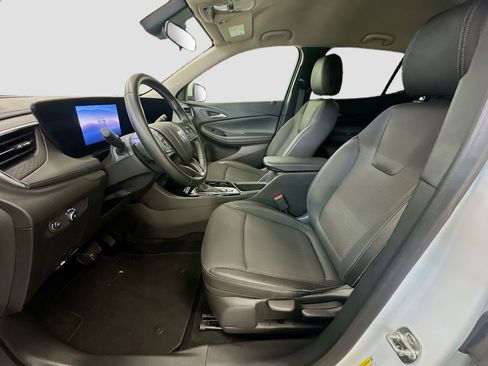 Used 2025 Buick Encore GX Preferred image 13
