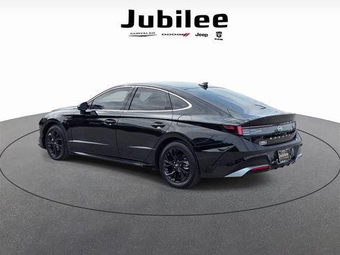 Used 2024 Hyundai Sonata SEL FWD image 4