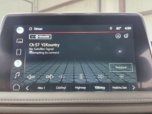 Used 2022 GMC Yukon SLT w/ SLT Luxury Package AWD/4WD image 31