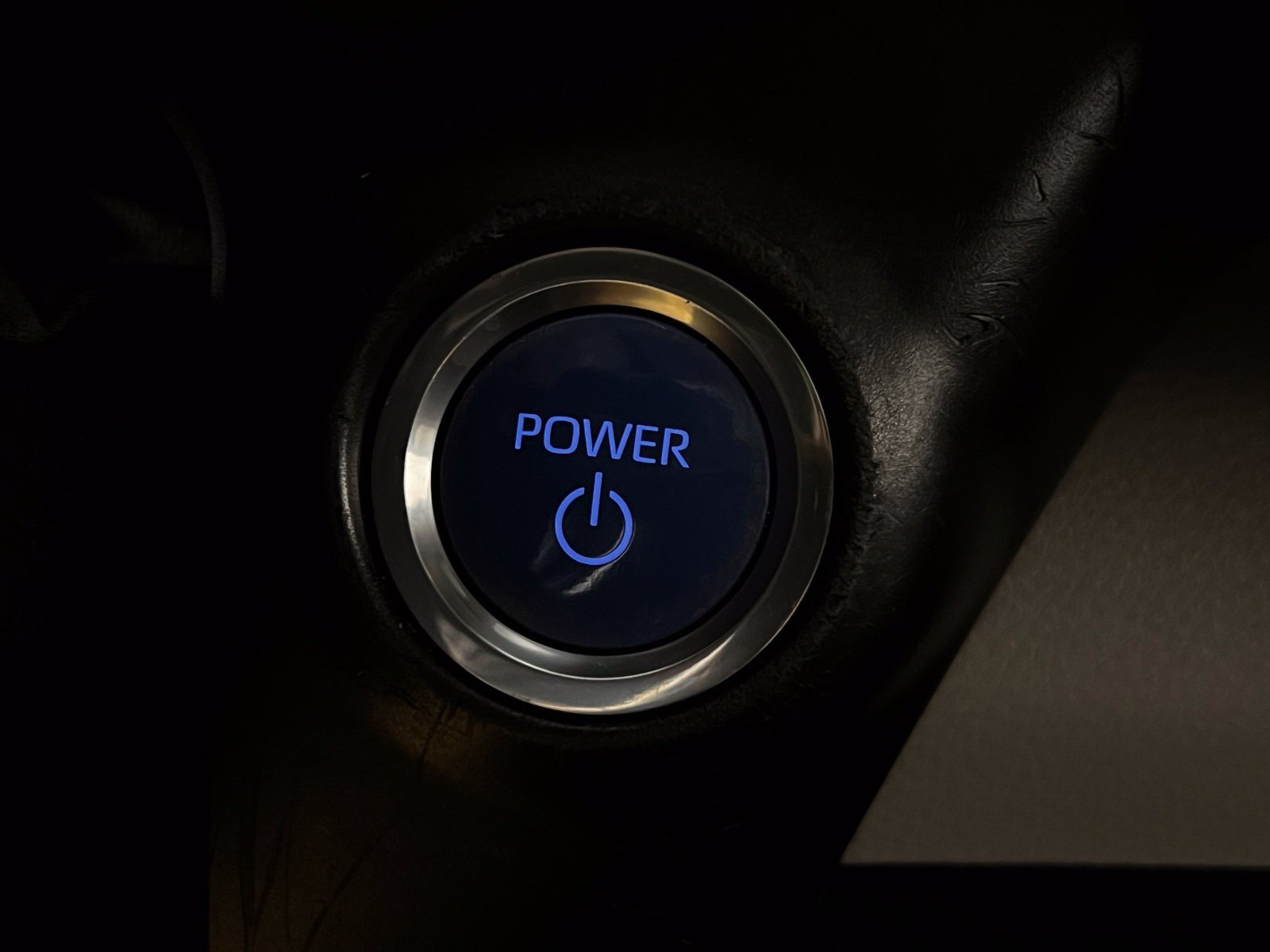 Certified 2023 Toyota Sienna XLE FWD image 21