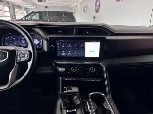 Certified 2023 GMC Sierra 1500 Denali w/ Technology Package image 18