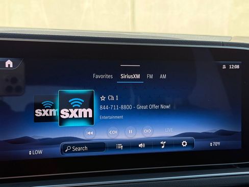 Used 2024 Mercedes-Benz GLE 350 4MATIC image 13