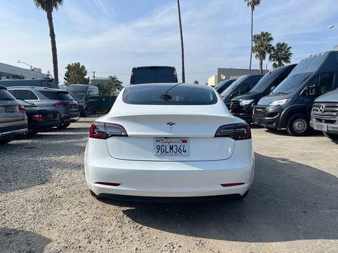 Used 2023 Tesla Model 3 Standard Range image 7