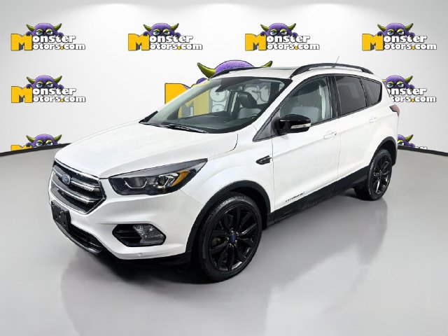 Used 2019 Ford Escape Titanium AWD/4WD image 1