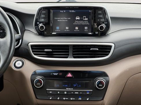 Used 2021 Hyundai Tucson Limited AWD/4WD image 15