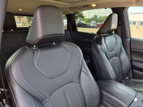 Used 2023 INFINITI QX60 Luxe w/ Cargo Package FWD image 40