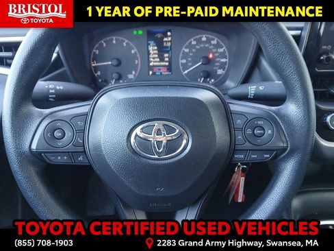 Used 2025 Toyota Corolla LE image 19