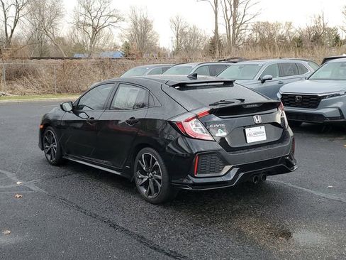 Used 2017 Honda Civic Sport image 3