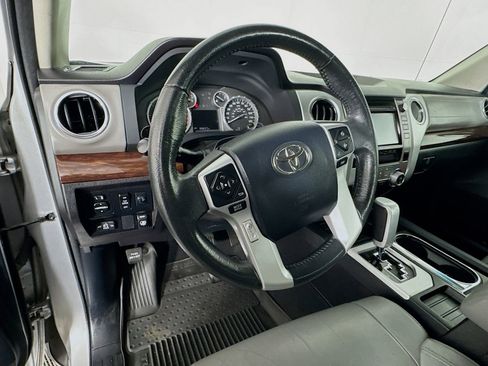 Used 2015 Toyota Tundra Limited w/ Limited Premium Package AWD/4WD image 11