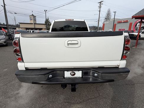 Used 2000 Chevrolet Silverado 2500 LT w/ Firm Ride Suspension Pkg image 9
