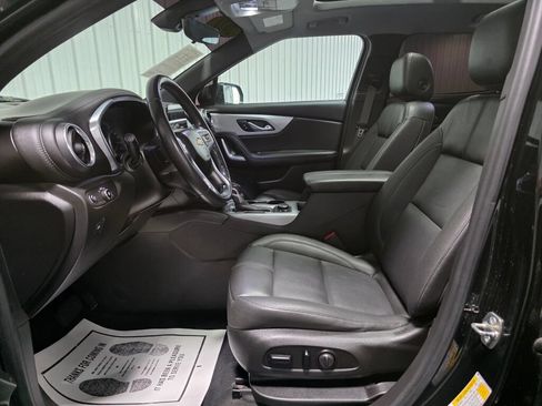 Used 2021 Chevrolet Blazer LT w/ Sound & Technology Package FWD image 9