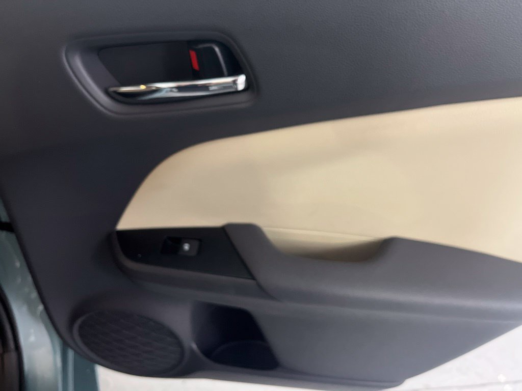 Used 2018 Toyota Prius Two w/ Prius Two Safety Plus Package FWD image 55