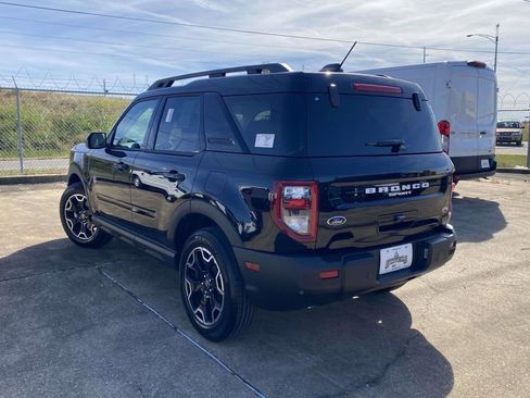 New 2025 Ford Bronco Sport Outer Banks image 5