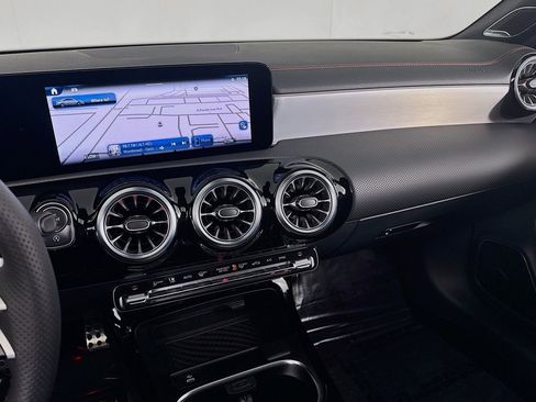 New 2025 Mercedes-Benz CLA 250 4MATIC image 19
