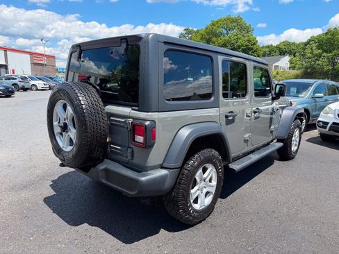 Used 2019 Jeep Wrangler Unlimited Sport S AWD/4WD image 10