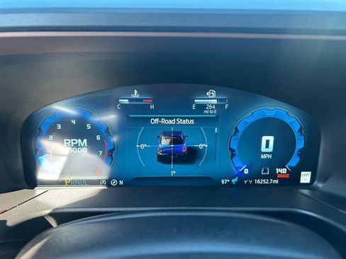 Used 2025 Ford Bronco Sport Outer Banks w/ Outer Banks Tech Package+ image 20