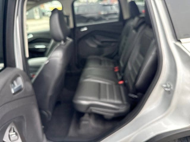 Used 2018 Ford Escape Titanium w/ Ford Safe & Smart Package AWD/4WD image 27