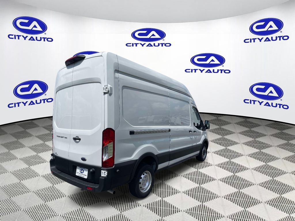 Used 2024 Ford Transit 250 148 High Roof w/ Load Area Protection Package RWD image 3