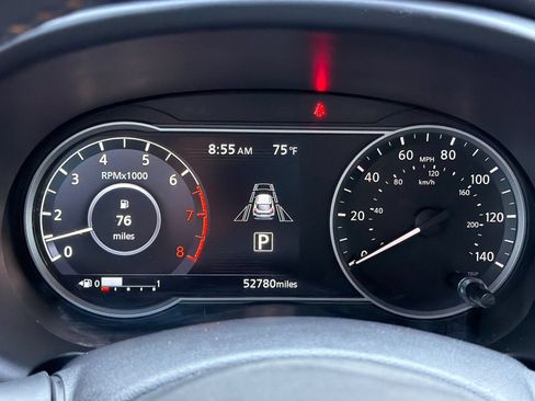 Used 2020 Nissan Kicks SR w/ SR Premium Package FWD image 23