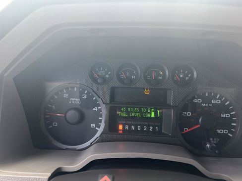 Used 2010 Ford F250 Harley-Davidson AWD/4WD image 19