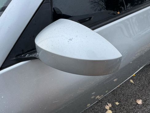 Used 2009 Nissan 350Z Touring image 10