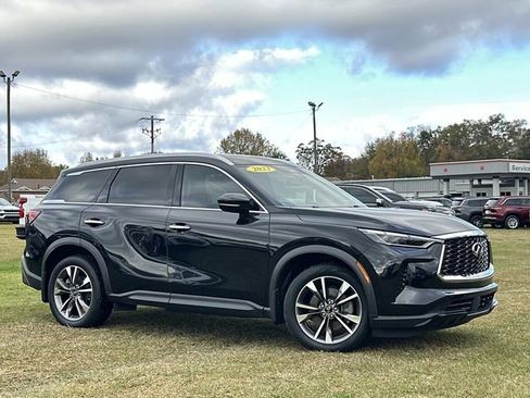 Used 2023 INFINITI QX60 Luxe w/ Vision Package image 8