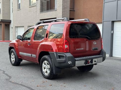 Used 2012 Nissan Xterra S image 3