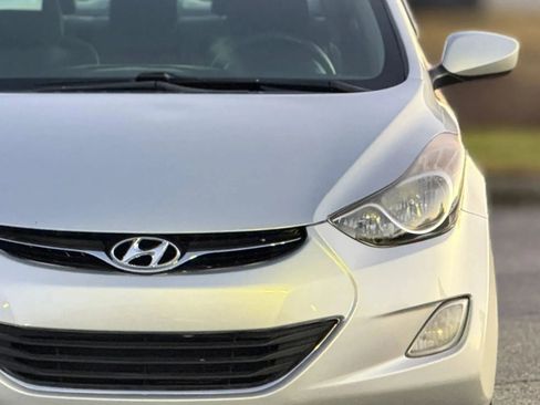 Used 2013 Hyundai Elantra GLS image 12
