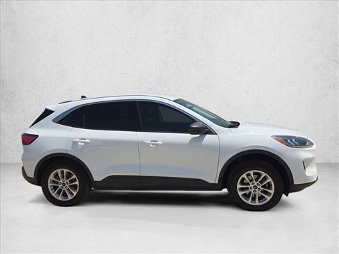 Used 2022 Ford Escape SE AWD/4WD image 4