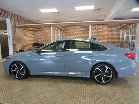 Used 2021 Honda Accord Sport image 67