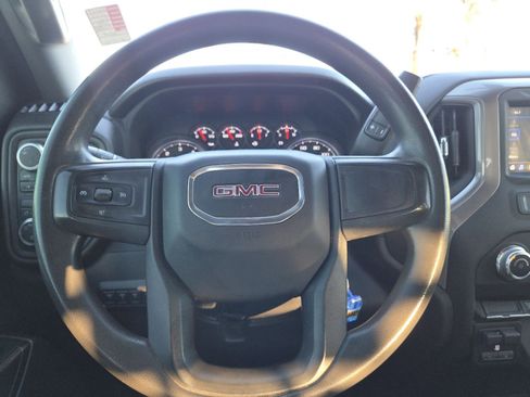 Used 2023 GMC Sierra 3500 Pro w/ Convenience Package image 32