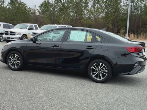 Used 2024 Kia Forte LXS image 6