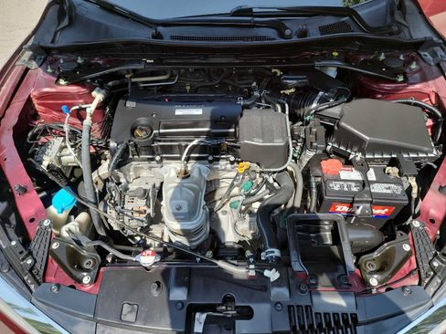 Used 2017 Honda Accord Sport image 36