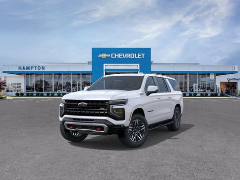 New 2026 Chevrolet Suburban Z71 w/ Comfort Package AWD/4WD image 8