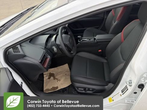New 2026 Toyota Prius Plug-In Hybrid FWD image 12