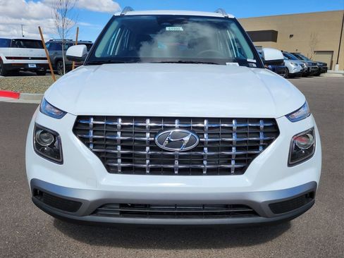 New 2026 Hyundai Venue SEL FWD image 8