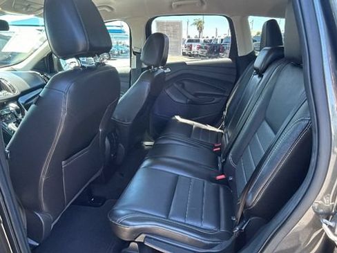 Used 2015 Ford Escape Titanium w/ Equipment Group 301A AWD/4WD image 15