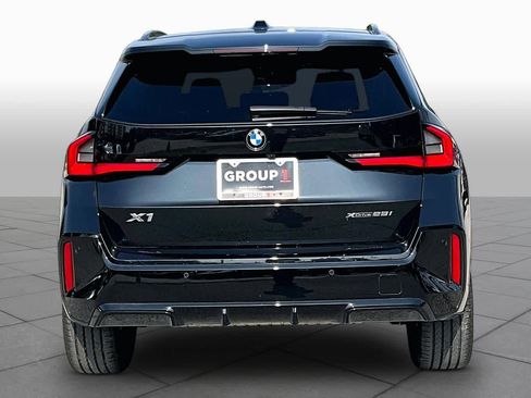 Used 2025 BMW X1 xDrive28i w/ Premium Package AWD/4WD image 4