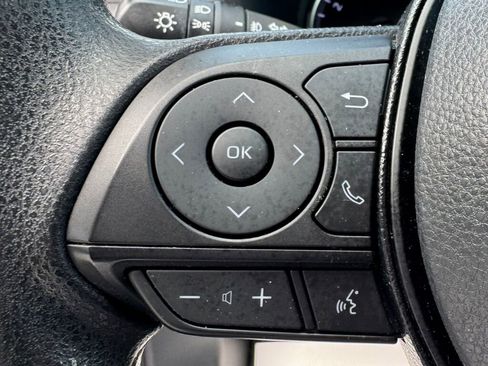 Used 2021 Toyota RAV4 XLE w/ Convenience Package AWD/4WD image 24