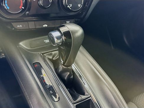 Used 2022 Honda HR-V Sport image 14