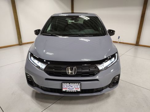 New 2026 Honda Odyssey Sport-L image 3