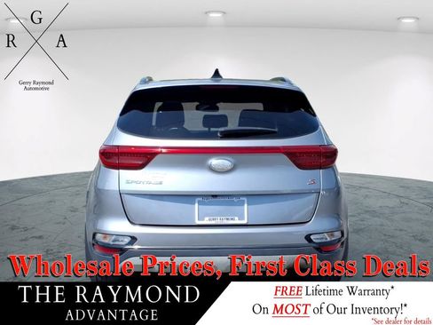 Used 2020 Kia Sportage S w/ S Premium Package AWD/4WD image 6