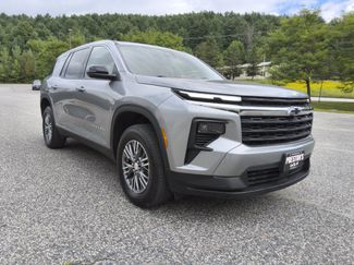 Used 2024 Chevrolet Traverse LS FWD video 1