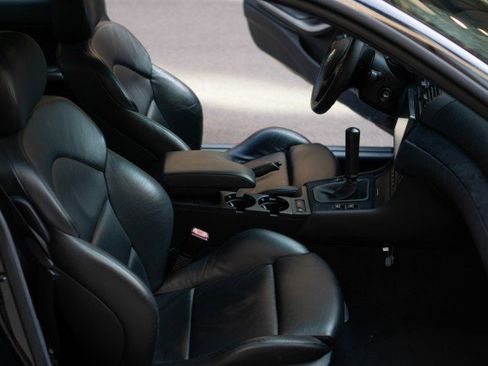 Used 2004 BMW M3 Coupe image 25