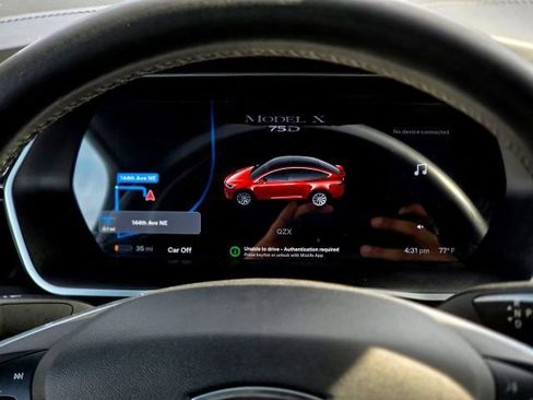 Used 2017 Tesla Model X 75D AWD/4WD image 15